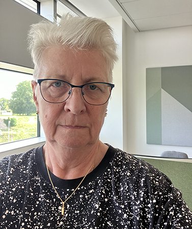 Selfie på jobbet första arbetsdagen efter fem veckors semester 2024