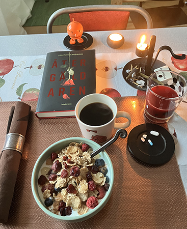 Tisdagsfrukost med Hopptimisten tända ljus o Återgäldaren