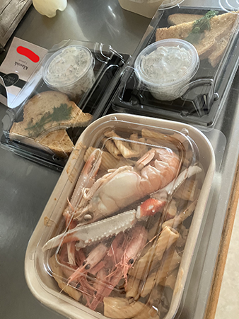 Uppackning av helgens goda kasse från ICA Torgkassen