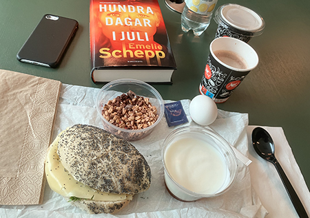 Jobblunch med Hundra dagar i juli