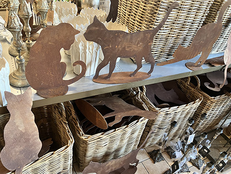 Rostiga katter på Fullerö