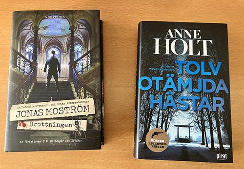 Böckerna Drottningen och Tolv otämjda hästar