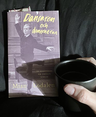 Dansaren och demonerna o kaffe på sängen