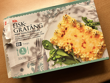 ICAs fiskgratäng med skaldjurssås och potatismos