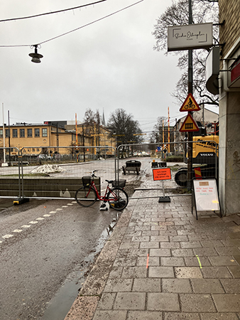 Övergången vid St Olofsgatan är stängd