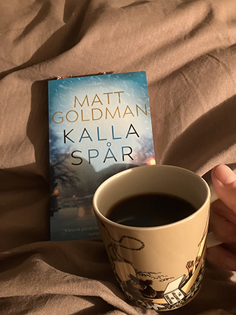 Boken Kalla spår och kaffe på sängen