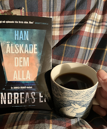 Boken Han älskade dem alla o kaffe på sängen