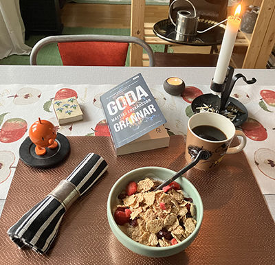 Filfrukost med Hopptimisten Goda grannar och tända ljus