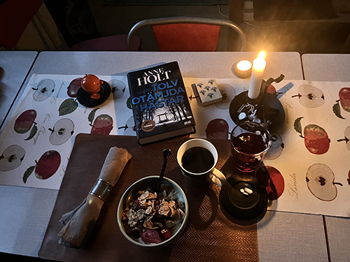 Frukost första november 2024