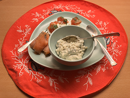 Lax ägghalvor gubbröra