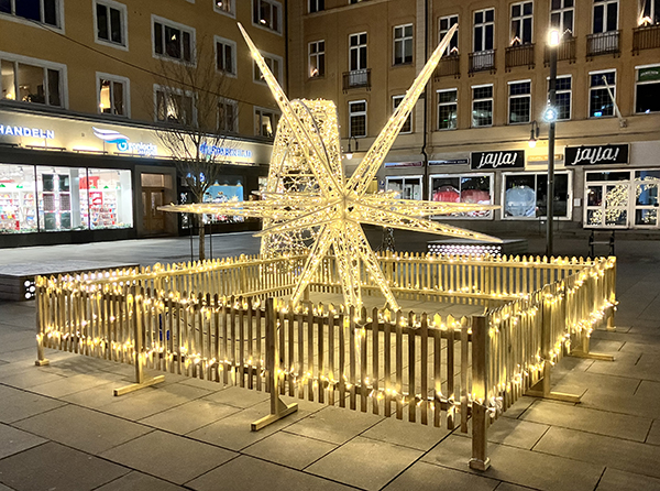 Ljusdekoration stjärna på Stora torget