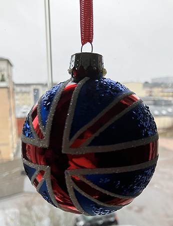 Union Jackkulan i vardagsrumsfönstret