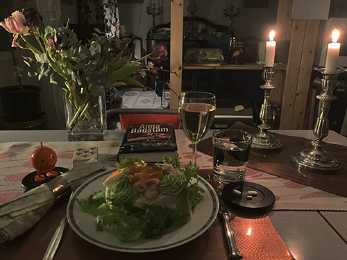 Fredagsmiddag med smörgåstårta Hopptimisten o Valentina