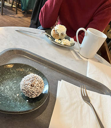 Fika med E på Gateau