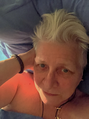 Kalufs i sängen selfie Kalufs i sängen selfie