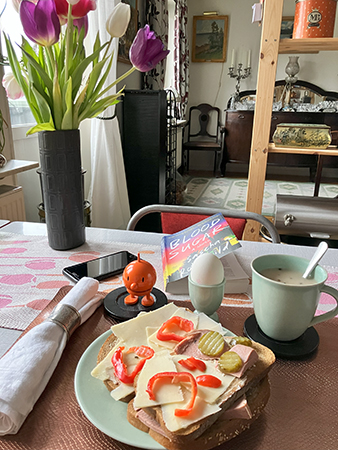 Hemmalunch med mackor varma koppen svamp ägg Hopptimisten o Blood Sugar