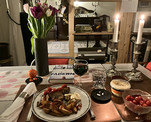 Kalkon o klyftor med Hopptimisten tulpaner o Fadern