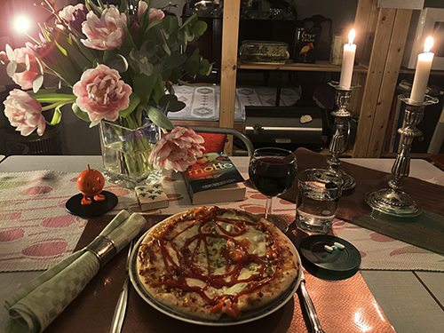 Pizzamiddag med tulpaner Hopptimiosten och Slutet på sommaren