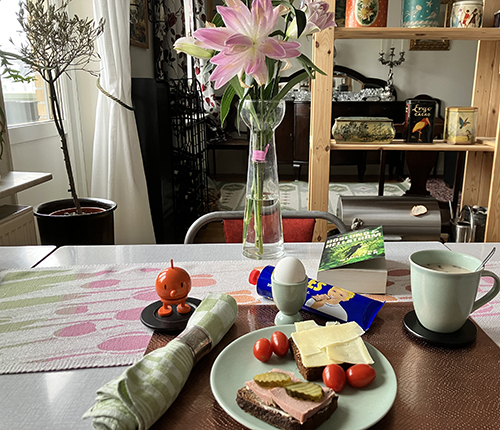 Hemmalunch med utslagen lilja Hopptimisten o Tre minuter