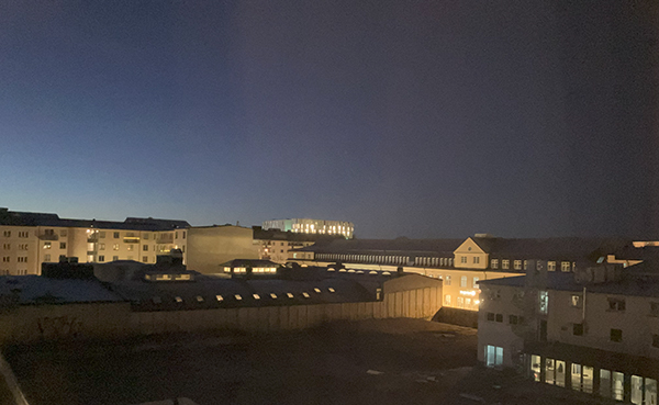 UKK från balkongfönstret februarimorgon