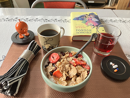 Tisdagsfrukost med Hopptimisten o Döden tar semester