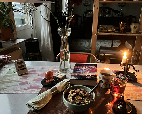 Tisdagsfrukost med tända ljus Hopptimisten o Frälsarkransen