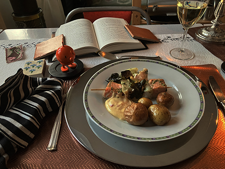 Fisk- och skaldjursspett huvudrätt aioli potatis Hopptimisten riesling bokupslag