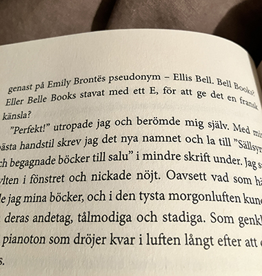 Om Emily Brontës pseudonym i Den hemliga bokhandeln