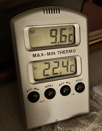 Nio komma sex grader 6 mars 2025 tidig morgon