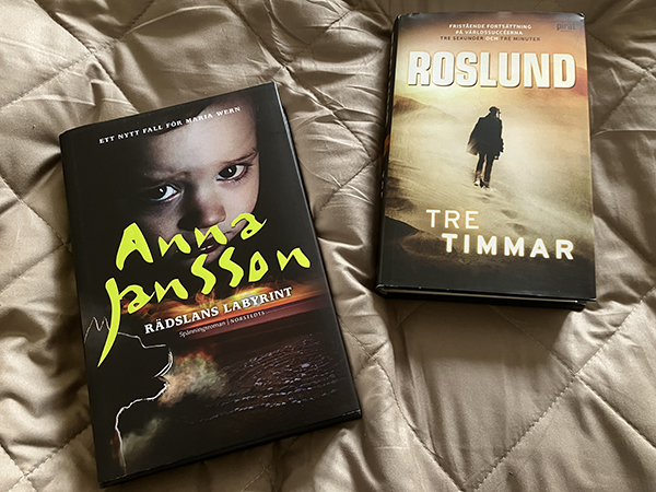 Böckerna Rädslans labyrint och Tre timmar Böckerna Rädslans labyrint och Tre timmar