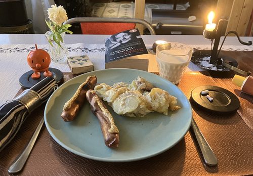 Grillad kycklingkorv och potatisgratäng Hopptimisten Jag har torkat nog många golv