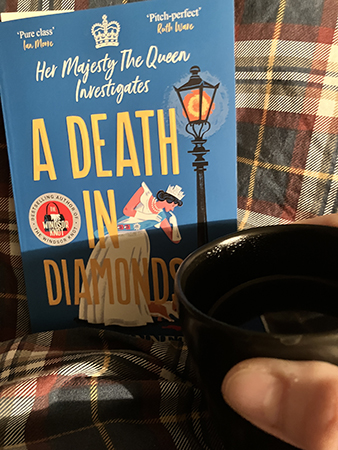 A death in diamonds och kaffe på sängen A death in diamonds och kaffe på sängen