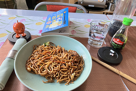 Kyckling- o cashewwok med Hopptimisten o A death in diamonds