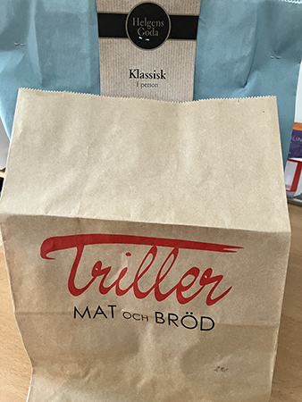 Helgens goda kasse från ICA Torgkassen o påse från Triller