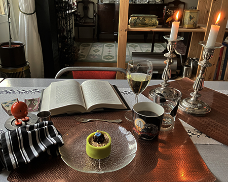 Noisette kaffe bokuppslag Hopptimisten riesling