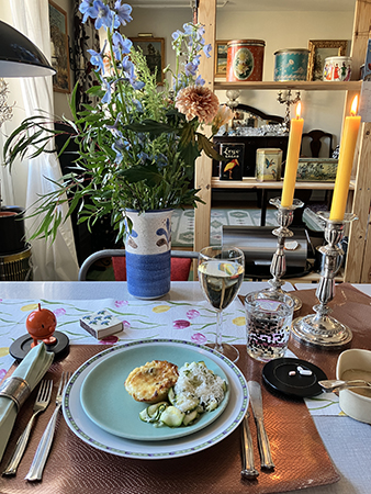 Förrätt Helgens goda v 17 2025 Västerbottenostpaj m svamp o syrlig zucchinisallad