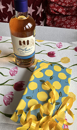 Calvados från Pinnen och födelsedagspresent från FEM