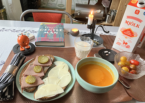 Smörgås tomatsoppa Hopptimisten och Krigets gentlemän