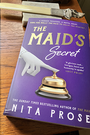 The Maids secret och hundbrevsprätt