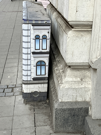 Målat elskåp grått