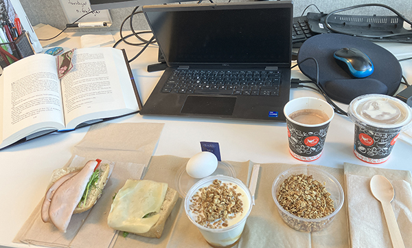 Jobblunch med bokuppslag