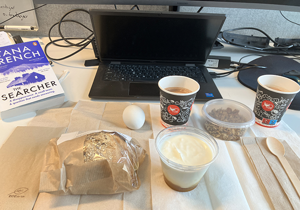 Skrivbordslunch onsdag med The Searcher