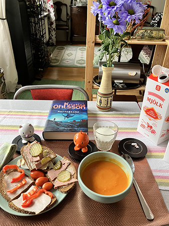 Tisdagstomatsoppa med Hopptisarna och Nattankare