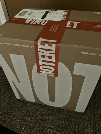 Låda från Vinoteket