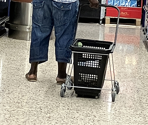 Vagn med extrahjul i form av vagn för vagnar