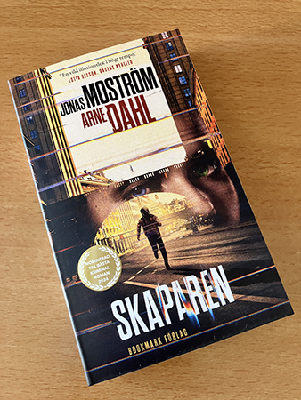 Ett nytt och oskadat ex av boken Skaparen