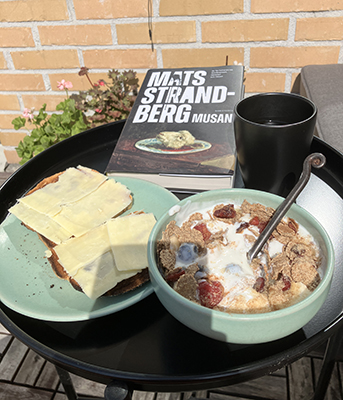 Balkongfrukost med Musan 14 juni 2025 Balkongfrukost med Musan 14 juni 2025