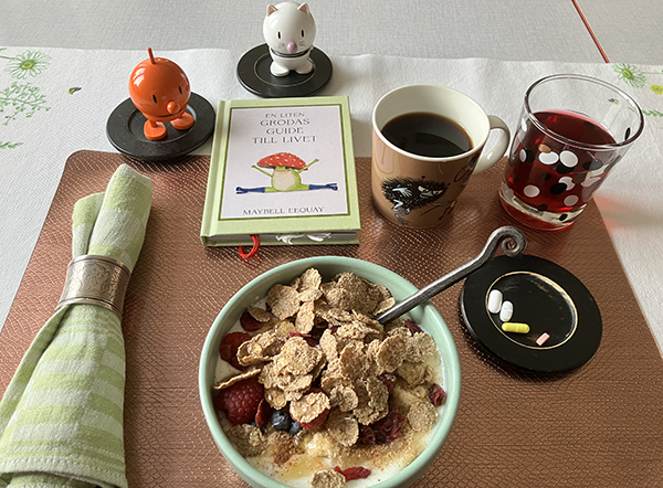 Fredagsfrukost med Hopptisarna och en liten groda