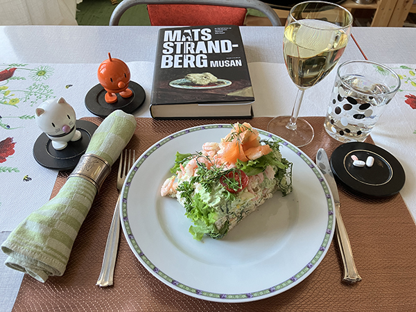 Smörgåstårta och riesling med Hopptisarna och Musan