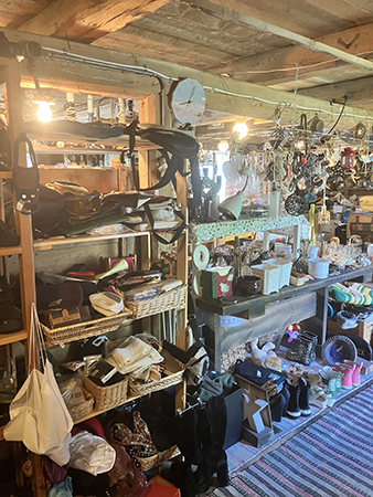 Loppismagasinet huvudbyggnaden bv 17 juli 2025